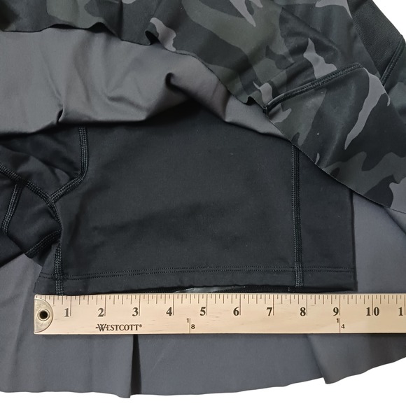 ATHLETA Camo black MATCH POINT tennis SKIRT  Medium GOLF skort EUC - Picture 9 of 13